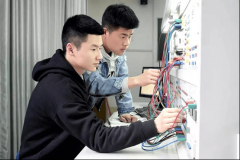 处处都有学院学子的亮眼身